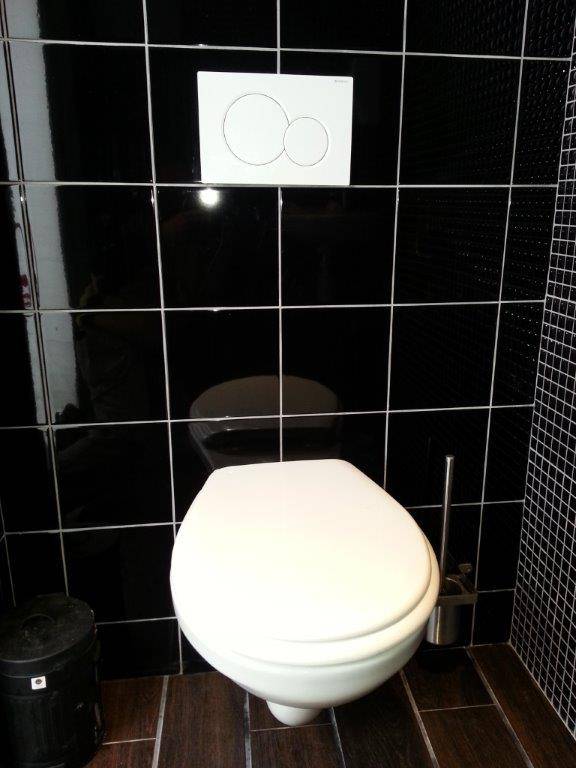WC+-+installation+-+fin-640w.jpg